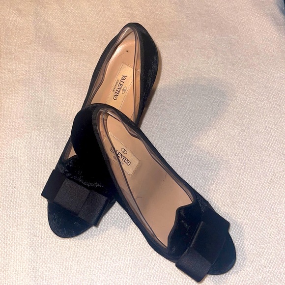 Valentino Velvet Chunky Heels Size 37 1/2 - Picture 1 of 7